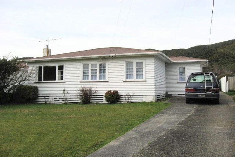 Photo of property in 56 Frederick Street, Wainuiomata, Lower Hutt, 5014