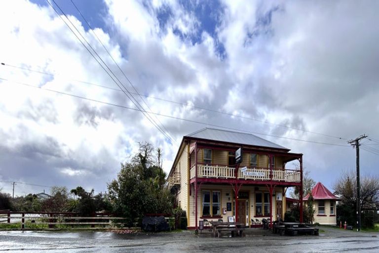 Photo of property in 27 Hart Street, Blackball, 7804