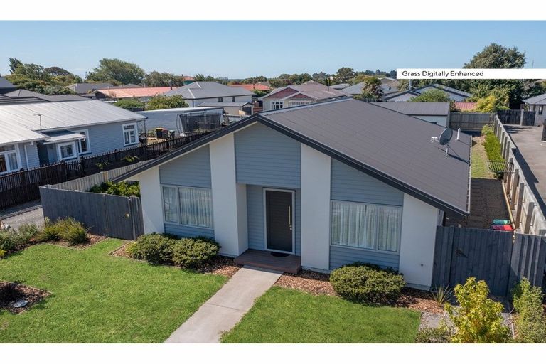 Photo of property in 19 Ottawa Road, Wainoni, Christchurch, 8061