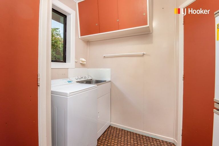 Photo of property in 21 Kinmont Crescent, Kinmont Park, Mosgiel, 9024