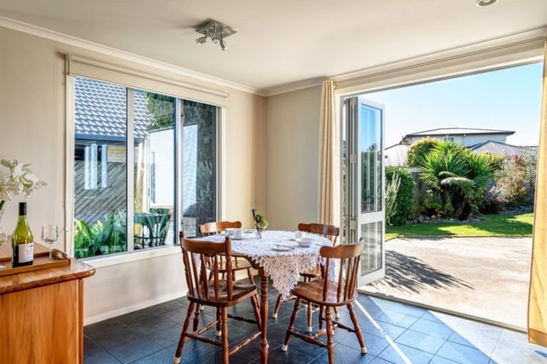 Photo of property in 16 Claire Place, Motueka, 7120