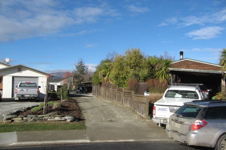 Photo of property in 11 Achilles Place, Wanaka, 9305