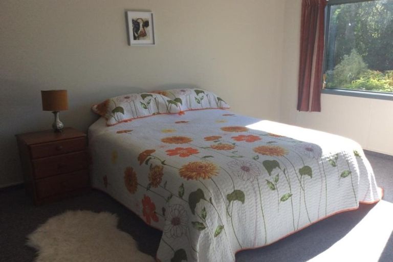 Photo of property in 17 Riveredge Terrace, Ohau, Levin, 5570