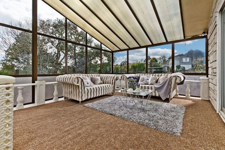 Photo of property in 61 Captain Scott Road, Glen Eden, Auckland, 0602