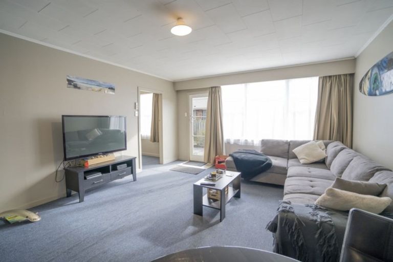 Photo of property in 8a Maitland Street, Strathern, Invercargill, 9812