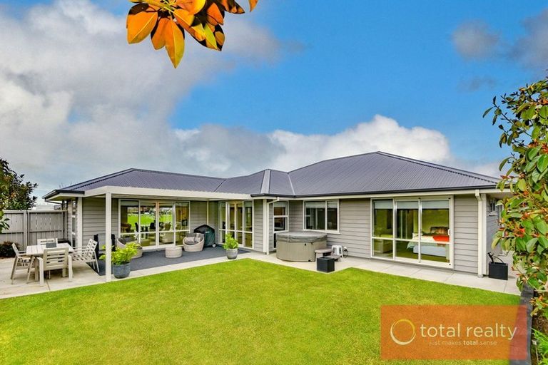 Photo of property in 20 David Buist Crescent, Halswell, Christchurch, 8025