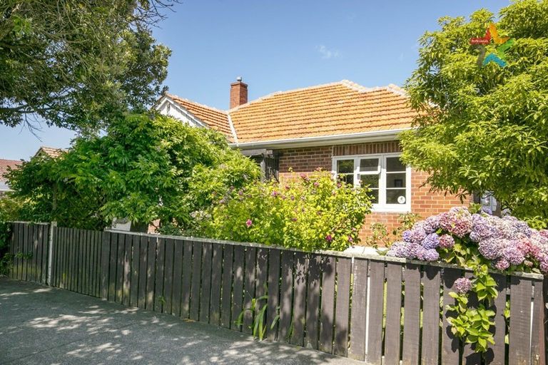 Photo of property in 1/20 Wainui Road, Waiwhetu, Lower Hutt, 5010