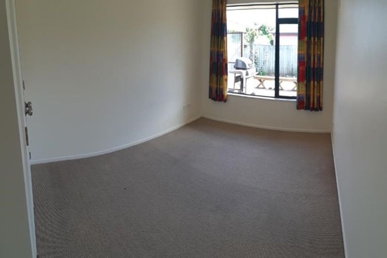 Photo of property in 17 Paramu Place, Richmond, 7020