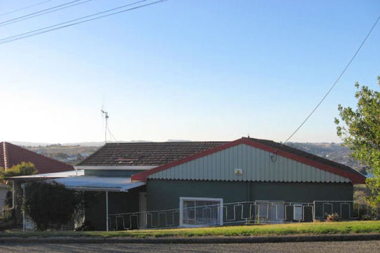 Photo of property in 14 Tamar Street, South Hill, Oamaru, 9400