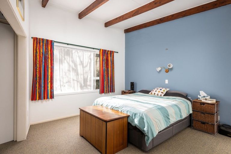 Photo of property in 3a Montana Place, Merrilands, New Plymouth, 4312