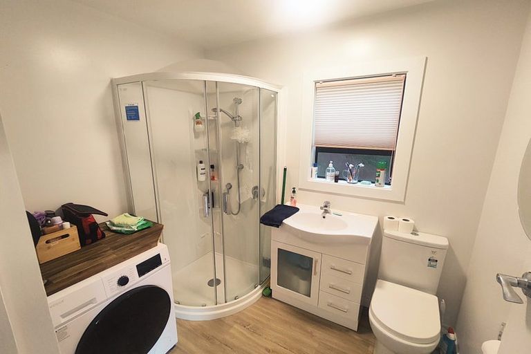 Photo of property in 1/6 Main Road, Wainuiomata, Lower Hutt, 5014