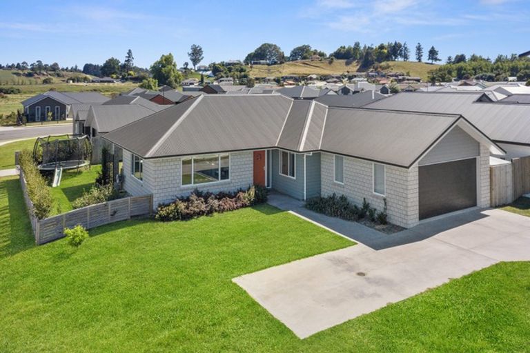 Photo of property in 407 Warburton Crescent, Te Awamutu, 3800
