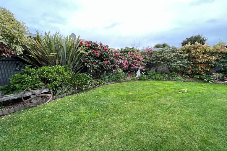 Photo of property in 19 Allnatt Street, Temuka, 7920