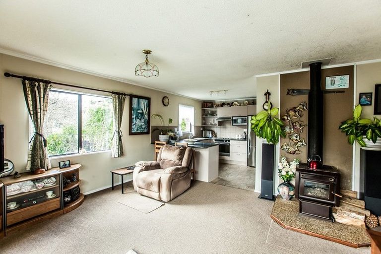 Photo of property in 8a Primrose Street, Raglan, 3225