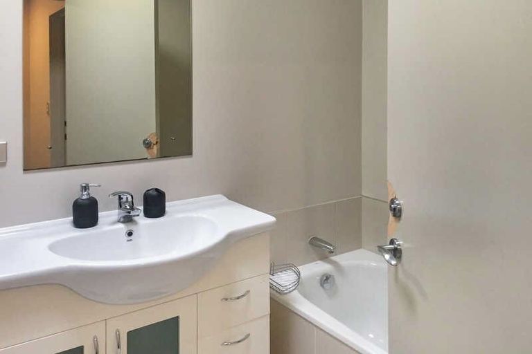 Photo of property in 9a Burlington Street, Sydenham, Christchurch, 8023