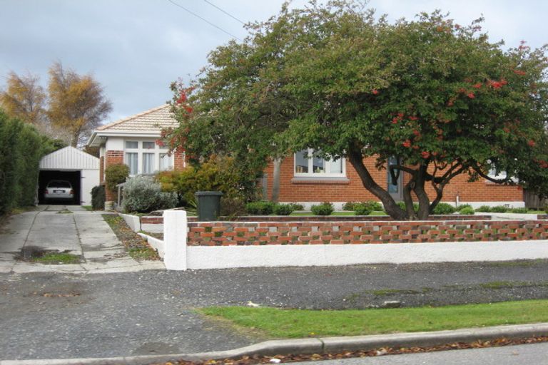 Photo of property in 33 Dryden Street, Milton, 9220