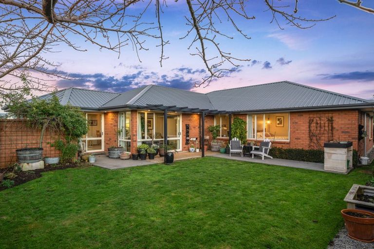 Photo of property in 32 Ti Rakau Drive, Woolston, Christchurch, 8023