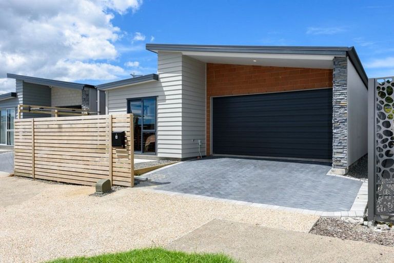 Photo of property in 4 Boulder Lane, Pyes Pa, Tauranga, 3112