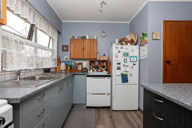 Photo of property in 3 Rawhiti Street, Dannevirke, 4930