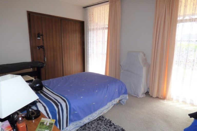 Photo of property in 1 Salisbury Crescent, Oamaru North, Oamaru, 9400