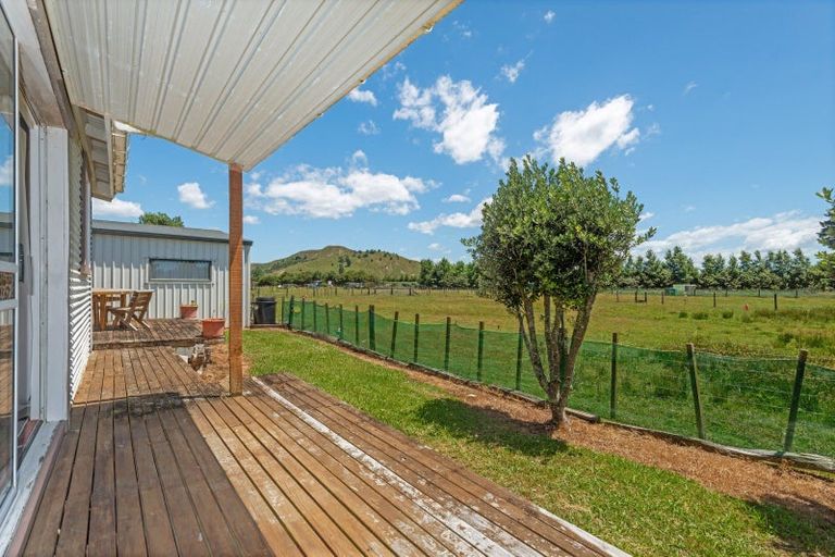 Photo of property in 6 Hale Street, Tolaga Bay, 4077