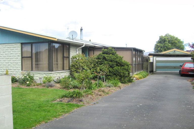Photo of property in 62 Sturrocks Road, Redwood, Christchurch, 8051