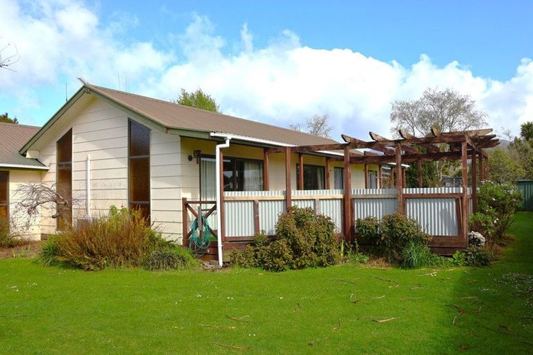 Photo of property in 390 Mcclure Street, Pirongia, 3802