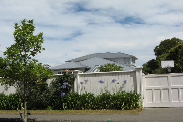 Photo of property in 11 Wroxton Terrace, Merivale, Christchurch, 8014