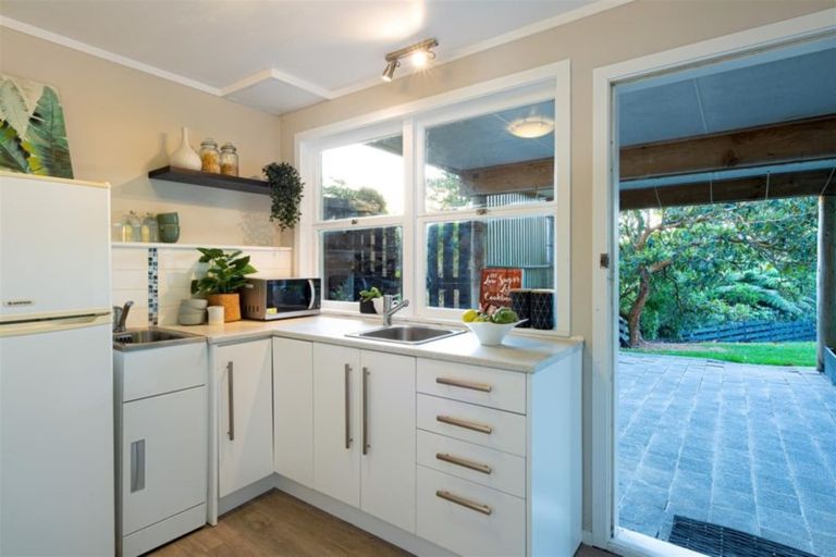 Photo of property in 206 Upper Harbour Drive, Greenhithe, Auckland, 0632