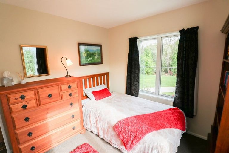 Photo of property in 31 Shaw Street, Geraldine, 7930