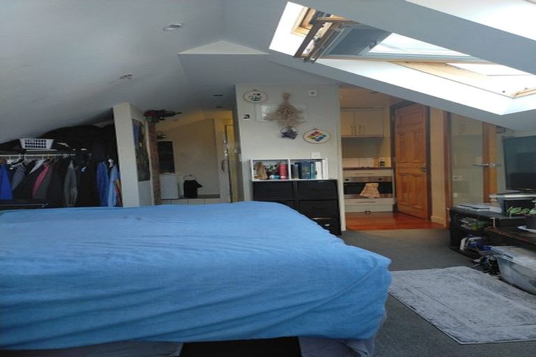 Photo of property in 195 The Terrace, Wellington Central, Wellington, 6011