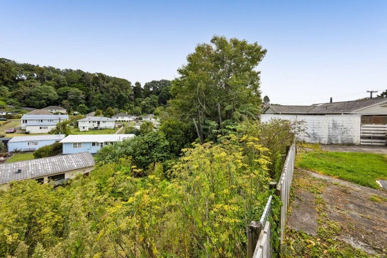 Photo of property in 61 Parsons Street, Frankleigh Park, New Plymouth, 4310