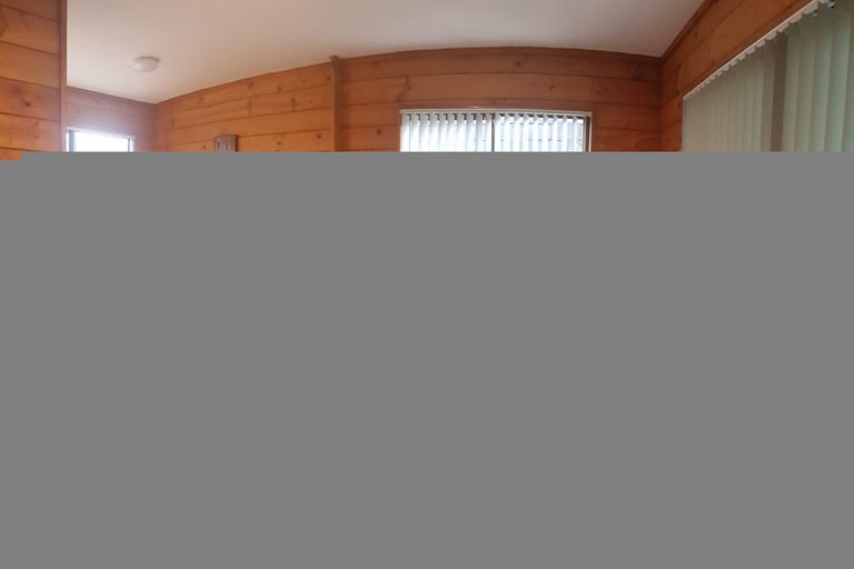 Photo of property in 3/32 Great South Road, Papakura, 2110