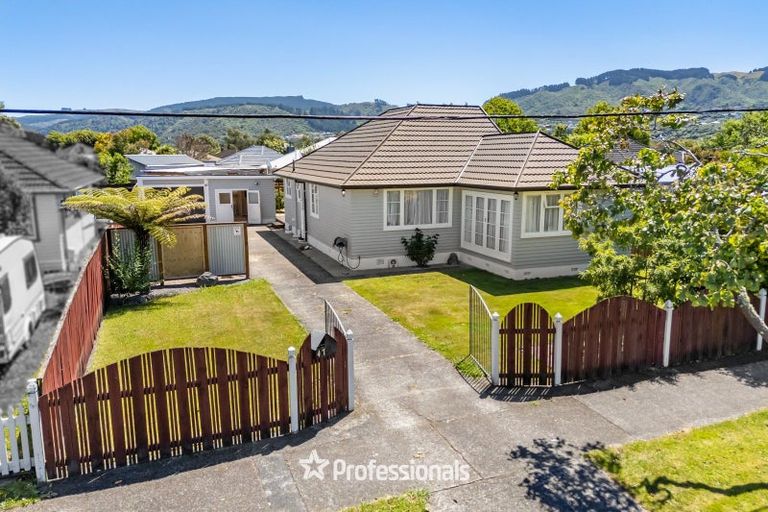 Photo of property in 47 Routley Crescent, Elderslea, Upper Hutt, 5018