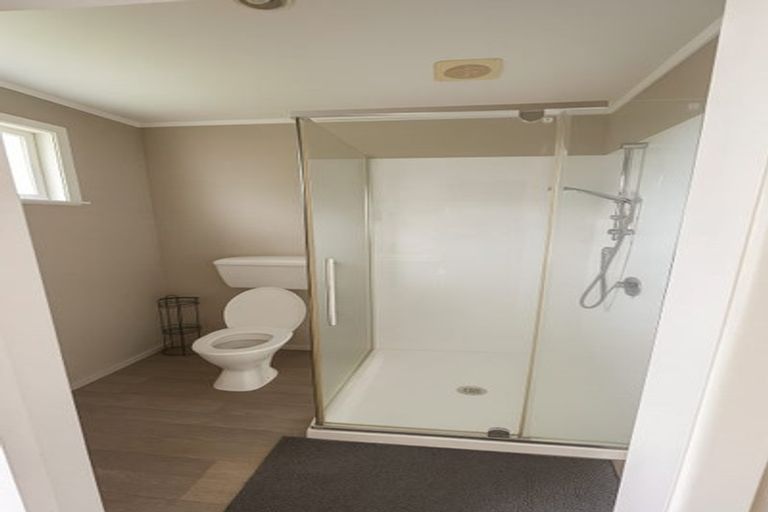 Photo of property in 129 Kingswood Road, Brookfield, Tauranga, 3110