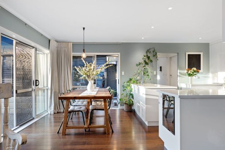 Photo of property in 29 Whitaker Street, Otumoetai, Tauranga, 3110