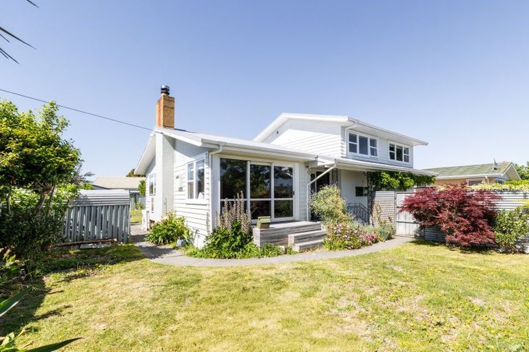 Photo of property in 21 Armour Place, Onekawa, Napier, 4110