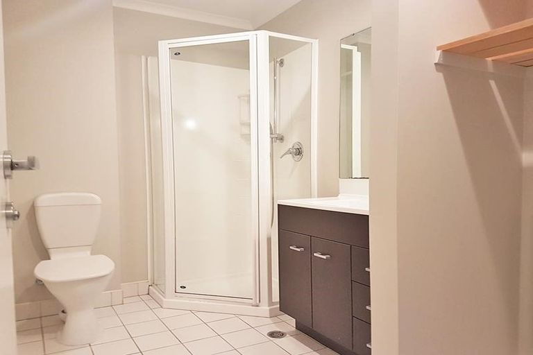 Photo of property in 1a/21 Virginia Avenue East, Eden Terrace, Auckland, 1021