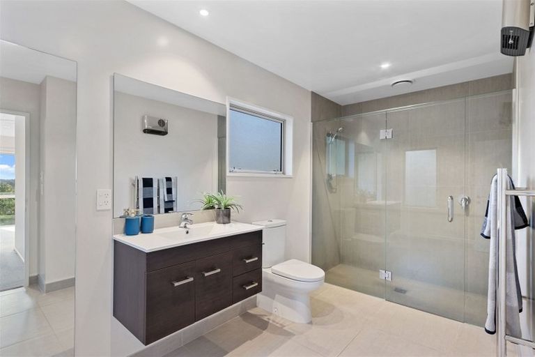 Photo of property in 22 Bengal Drive, Cashmere, Christchurch, 8022