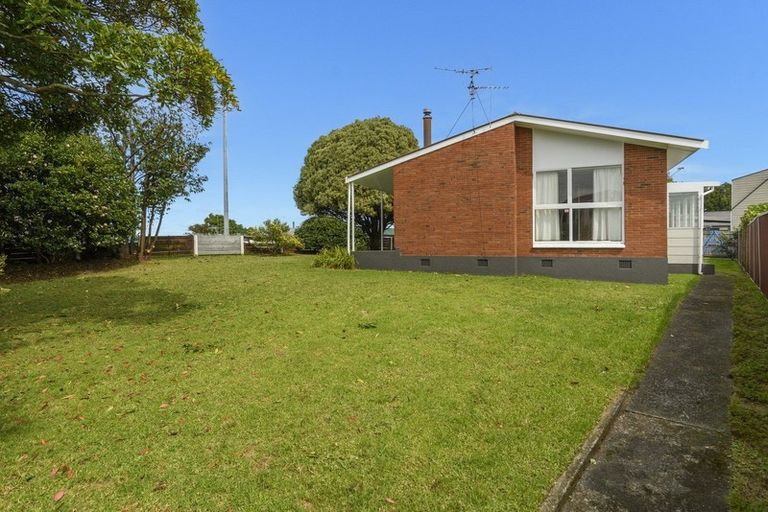 Photo of property in 2 Bellevue Road, Brookfield, Tauranga, 3110