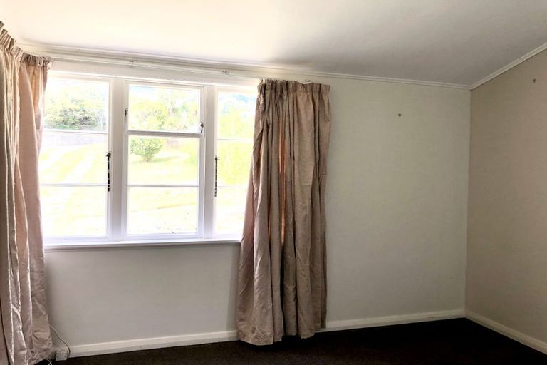 Photo of property in 105 Seatoun Heights Road, Seatoun, Wellington, 6022