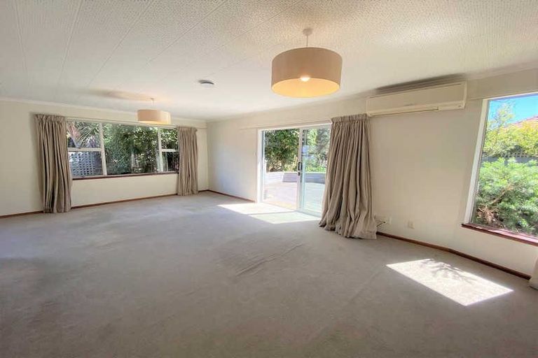 Photo of property in 1/63 Colenso Street, Sumner, Christchurch, 8081