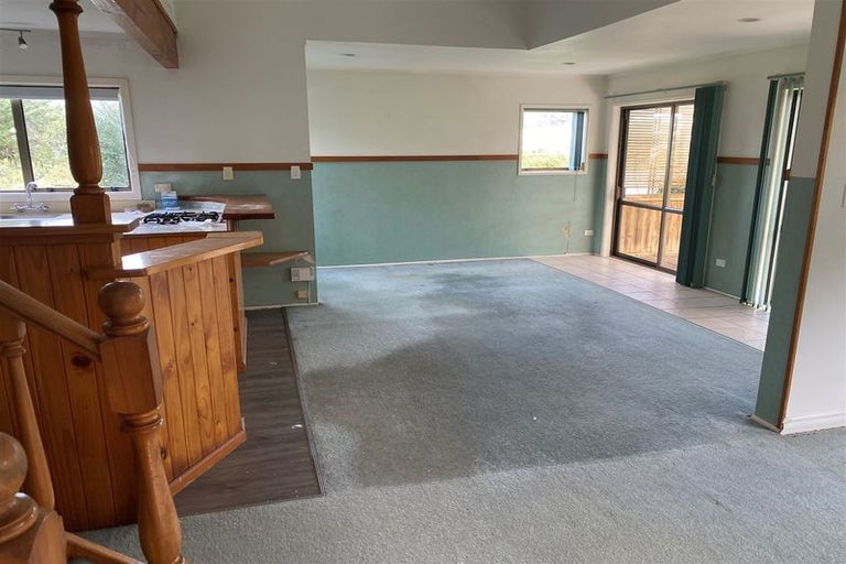 Photo of property in 624 Whangaparaoa Road, Stanmore Bay, Whangaparaoa, 0932