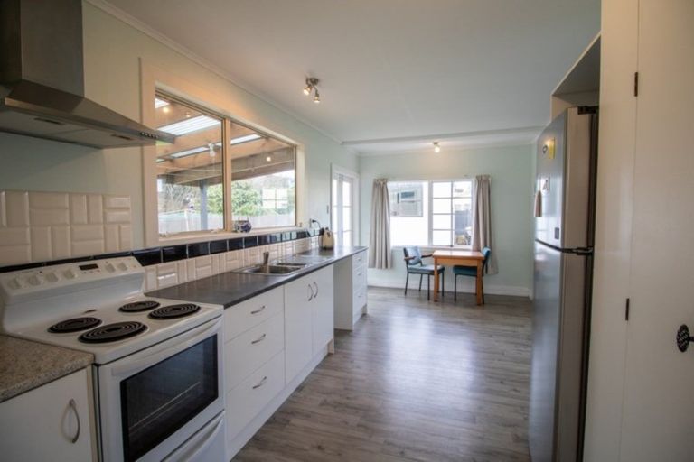 Photo of property in 1 Frances Street, Foxton, 4814