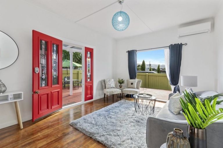 Photo of property in 1140 High Street, Taita, Lower Hutt, 5011