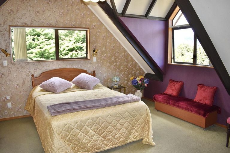 Photo of property in 44 Te Horo Beach Road, Te Horo, Otaki, 5581