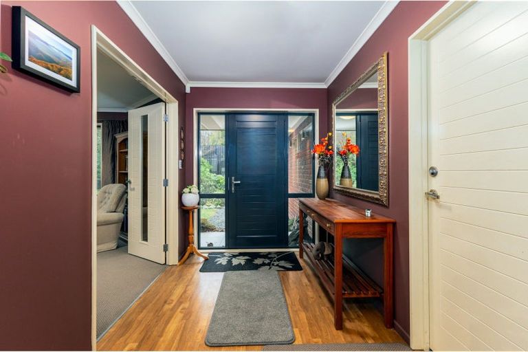 Photo of property in 34 Tancred Street, Geraldine, 7930