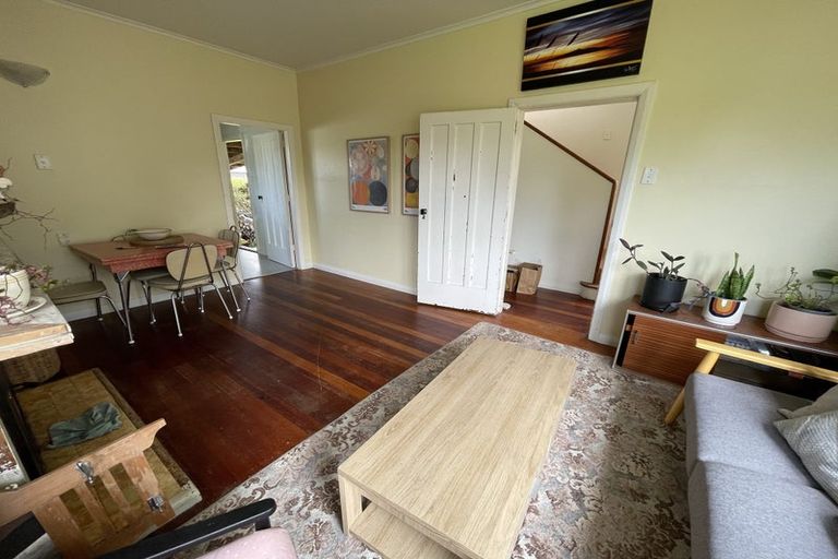 Photo of property in 12 Masters Crescent, Masterton, 5810