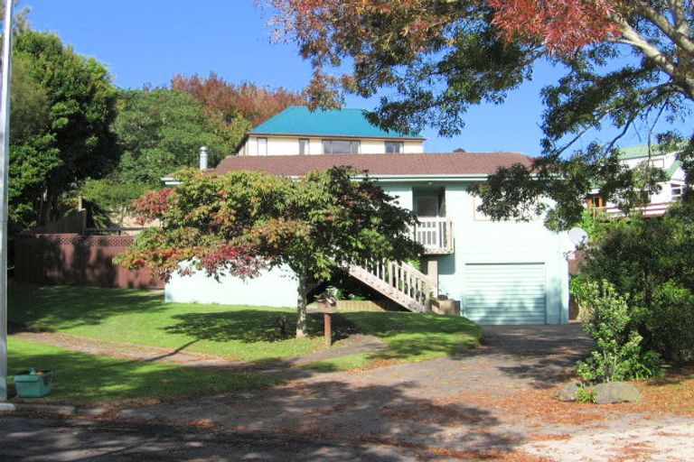 Photo of property in 21 Rotoma Rise, Clover Park, Auckland, 2019