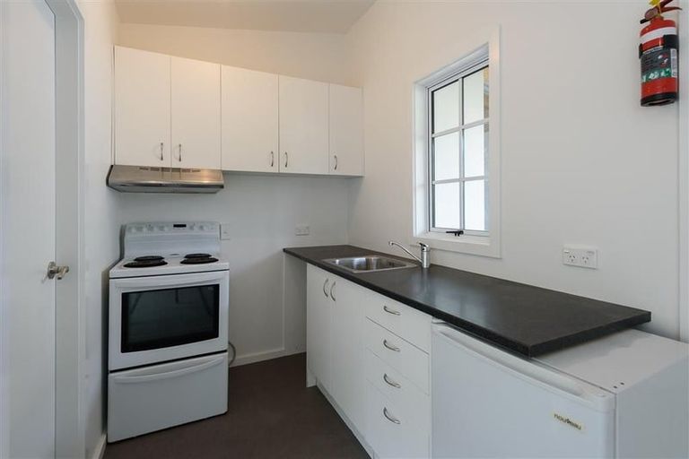 Photo of property in 4a/8 Howard Street, Mount Cook, Wellington, 6021